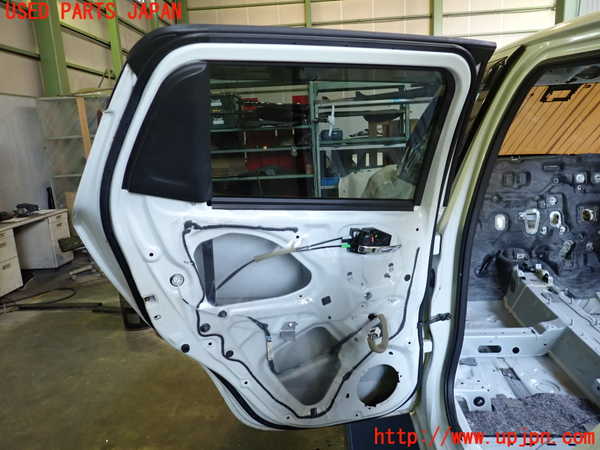 2UPJ-9238201320]スイフトスポーツ(ZC33S)左後ドア 中古(43R-007957 M261)_4