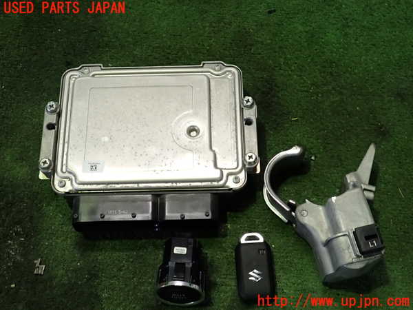 2UPJ-9238206110]スイフトスポーツ(ZC33S)エンジンコンピューター 中古_4