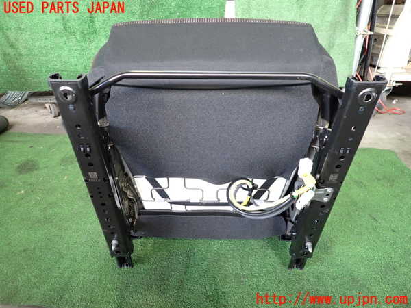 2UPJ-9238207035]スイフトスポーツ(ZC33S)運転席シート 中古_4