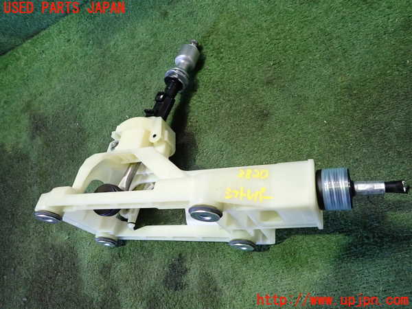 2UPJ-9238207560]スイフトスポーツ(ZC33S)MTシフトレバー 中古_4
