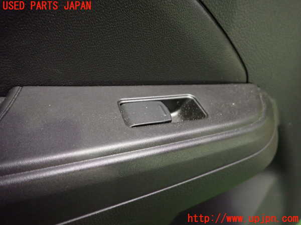 2UPJ-9238201324]スイフトスポーツ(ZC33S)左後ドア内張り 中古_2