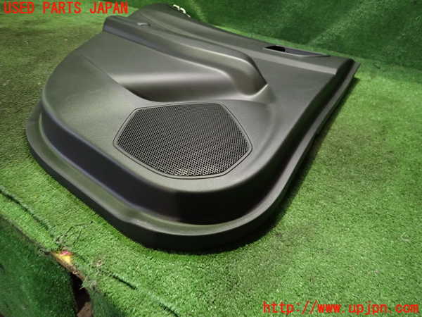 2UPJ-9238201324]スイフトスポーツ(ZC33S)左後ドア内張り 中古_3