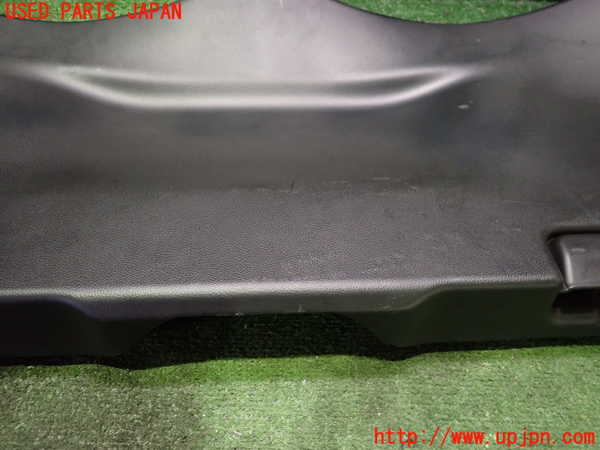 2UPJ-9238201578]スイフトスポーツ(ZC33S)バックドア内張り 中古_3