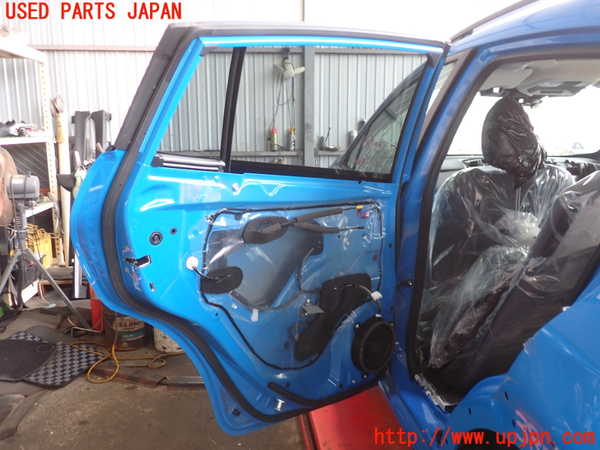 2UPJ-9238211320]クロストレック(GUD)左後ドア 中古 AGC M2L3 43R-00150_5