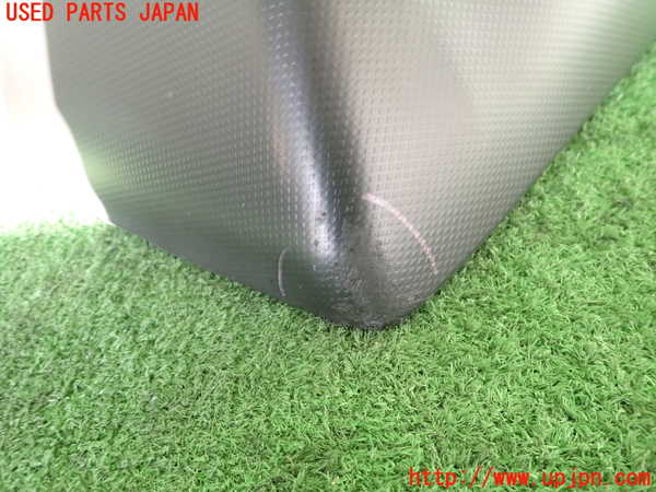 2UPJ-9238211454]クロストレック(GUD)右リアマッドガード(泥除け) 中古_2