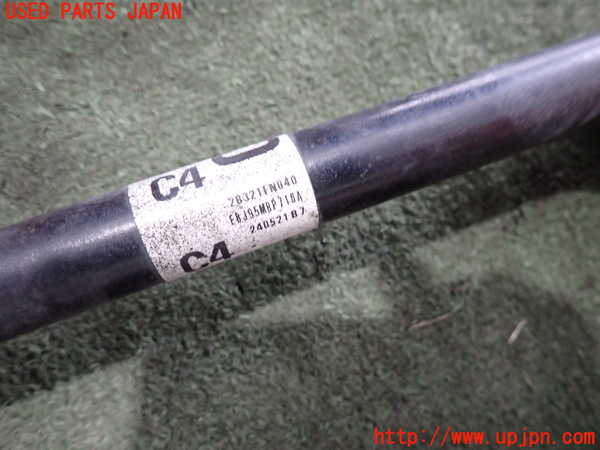 2UPJ-9238214010]クロストレック(GUD)右フロントドライブシャフト 中古_4