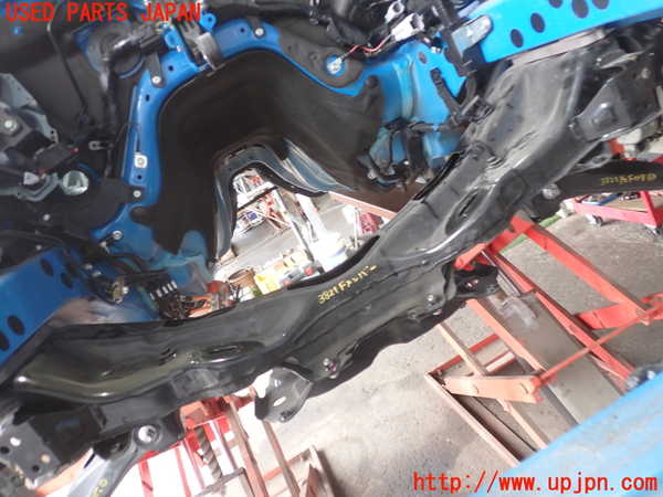 2UPJ-9238215285]クロストレック(GUD)フロントメンバー 中古_2