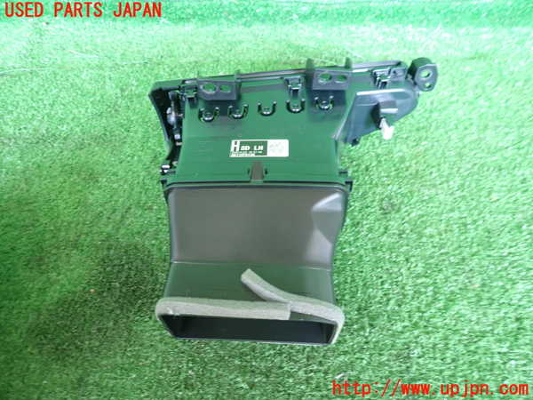 2UPJ-9238217528]クロストレック(GUD)エアコン吹き出し口3(左) 中古_3