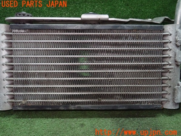 3UPJ=9238220117]BMW 335i クーペ(WB35 E92)前期 純正 17227521376-10 エンジン オイルクーラー 中古_3