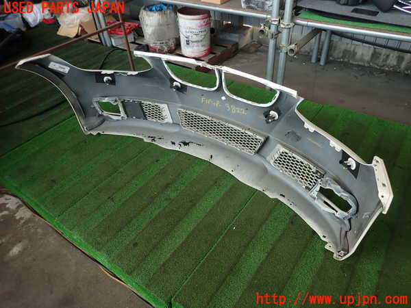 2UPJ-9238221010]BMW 335i クーペ E92(WB35)フロントバンパー 中古_5