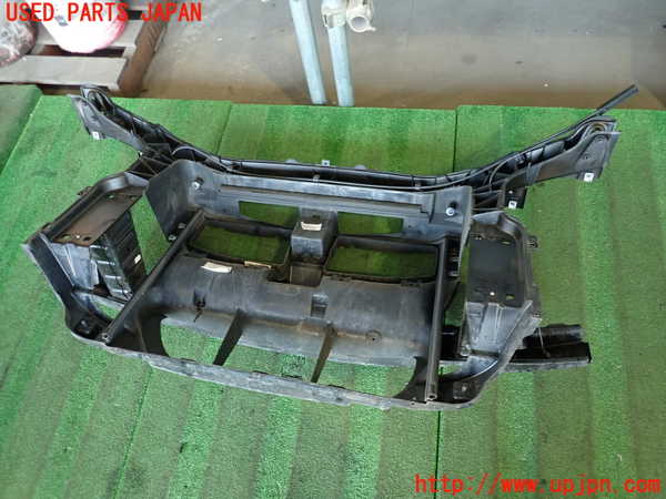 2UPJ-9238221041]BMW 335i クーペ E92(WB35)コアサポート 中古_5