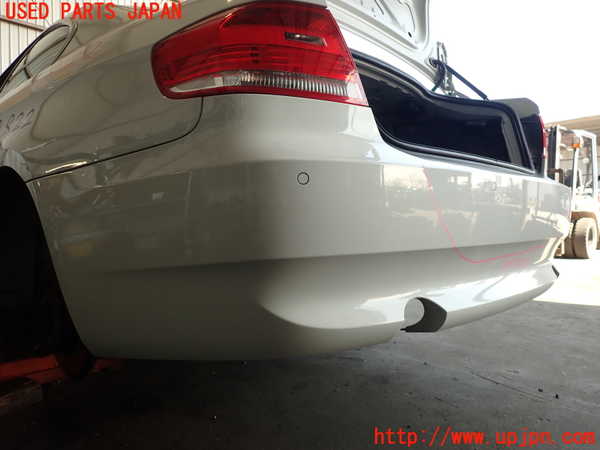 2UPJ-9238221610]BMW 335i クーペ E92(WB35)リアバンパー 中古_2
