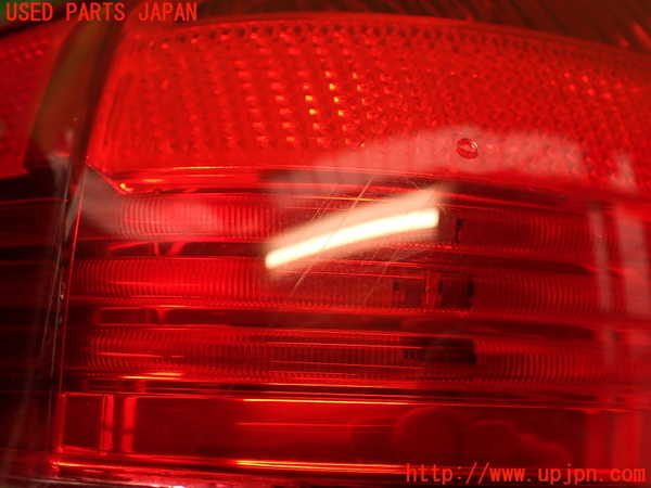 2UPJ-9238221536]BMW 335i クーペ E92(WB35)左テールランプ 中古_4