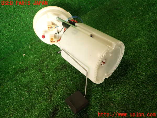 2UPJ-9238222510]BMW 335i クーペ E92(WB35)燃料ポンプ 中古_2