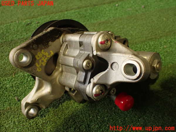 2UPJ-9238224250]BMW 335i クーペ E92(WB35)パワステポンプ 中古_2