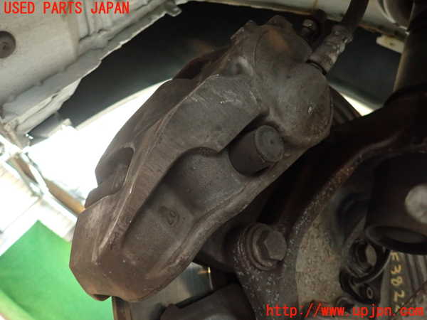 2UPJ-9238224085]BMW 335i クーペ E92(WB35)左フロントキャリパー 中古_2