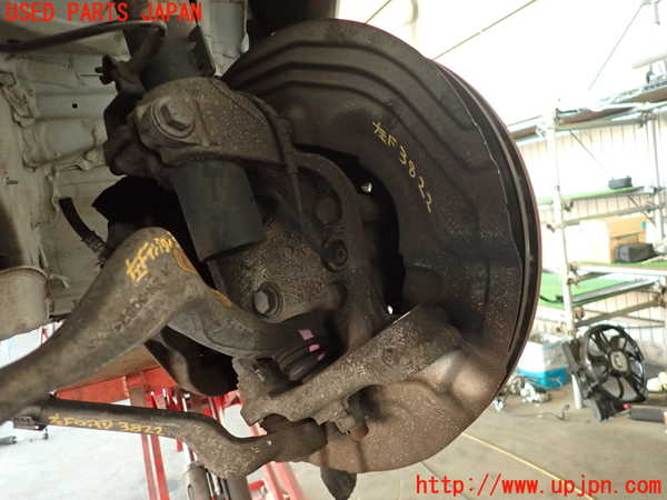 2UPJ-9238224295]BMW 335i クーペ E92(WB35)左フロントナックルハブ 中古_2