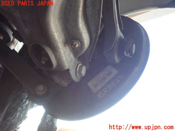 2UPJ-9238224300]BMW 335i クーペ E92(WB35)右リアナックルハブ 中古_2