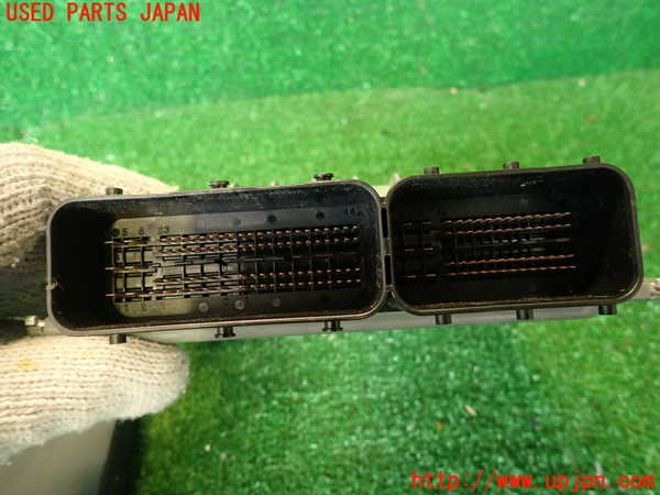 2UPJ-9238226110]BMW 335i クーペ E92(WB35)エンジンコンピューター 中古 DME_3