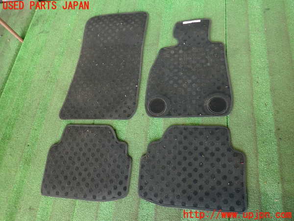 2UPJ-9238227800]BMW 335i クーペ E92(WB35)フロアマット 中古_5