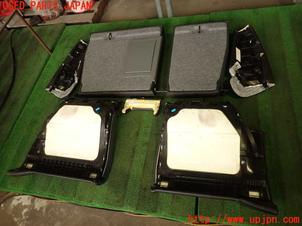 2UPJ-9238227385]BMW 335i クーペ E92(WB35)リアシート 中古_5