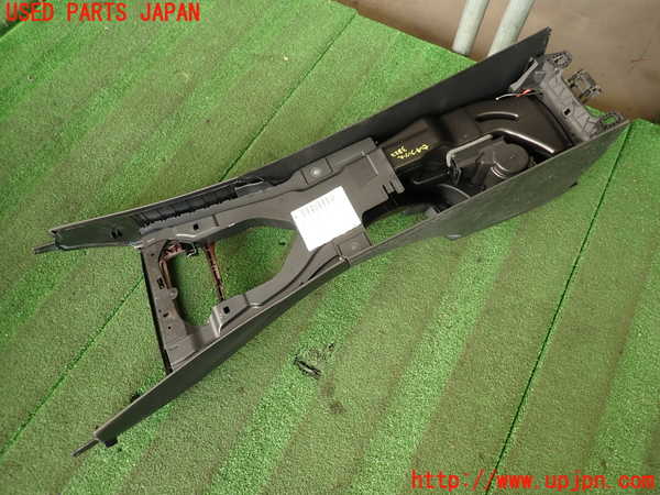 2UPJ-9238227540]BMW 335i クーペ E92(WB35)センターコンソール 中古_5
