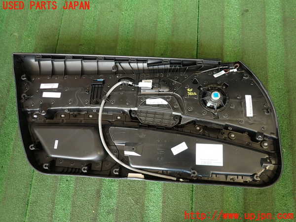 2UPJ-9238221234]BMW 335i クーペ E92(WB35)右ドア内張り 中古_5