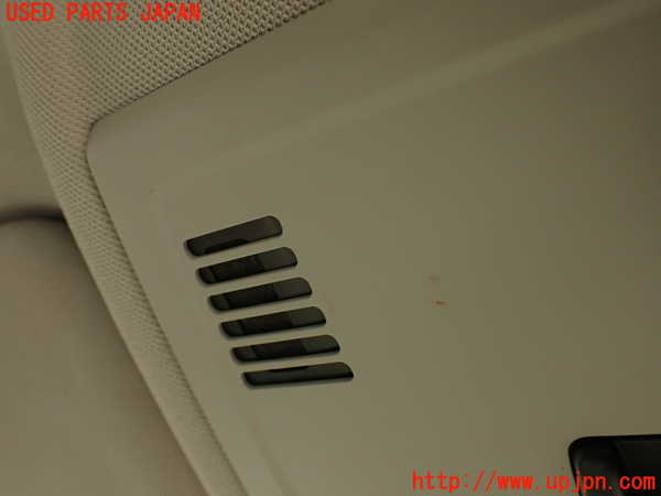 2UPJ-9238226411]BMW 335i クーペ E92(WB35)ルームランプ1(1列目真中) 中古_2