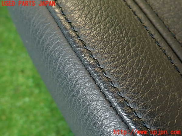 2UPJ-9238227040]BMW 335i クーペ E92(WB35)運転席ヘッドレスト 中古_4