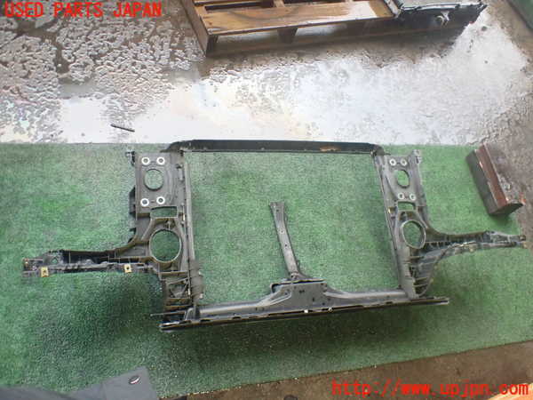 2UPJ-9238231041]ポルシェ・カイエン ターボ(9PA50A)コアサポート 中古_2