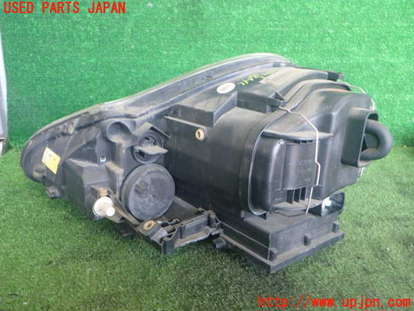 2UPJ-9238231130]ポルシェ・カイエン ターボ(9PA50A)右ヘッドライト HID 中古_4