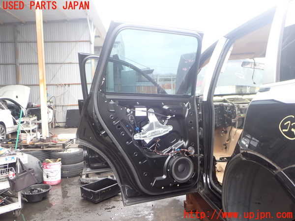 2UPJ-9238231320]ポルシェ・カイエン ターボ(9PA50A)左後ドア 中古(43R-001167 M391)_5