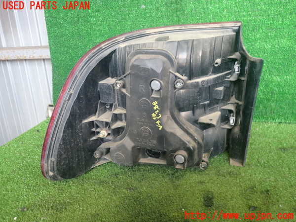 2UPJ-9238231530]ポルシェ・カイエン ターボ(9PA50A)右テールランプ 中古_2