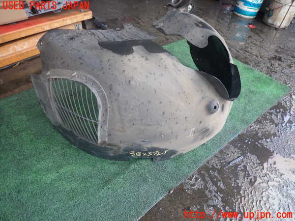 2UPJ-9238231092]ポルシェ・カイエン ターボ(9PA50A)左前フェンダーライナー 中古_2