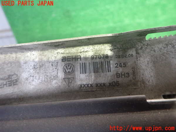 2UPJ-9238232321]ポルシェ・カイエン ターボ(9PA50A)ラジエーター1 中古_3