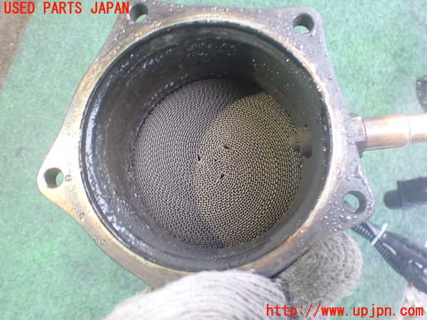 2UPJ-9238232661]ポルシェ・カイエン ターボ(9PA50A)触媒1 中古_3