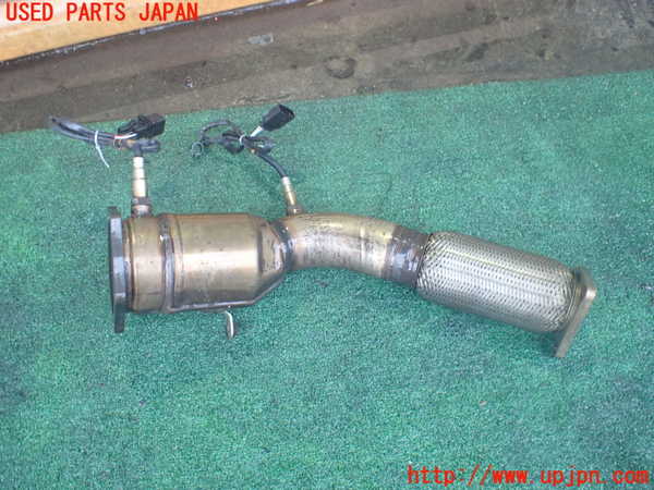 2UPJ-9238232662]ポルシェ・カイエン ターボ(9PA50A)触媒2 中古_2