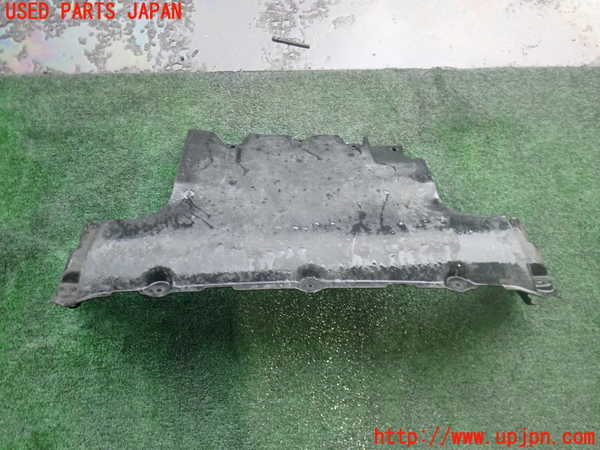 2UPJ-9238232170]ポルシェ・カイエン ターボ(9PA50A)エンジンアンダーカバー 中古_2