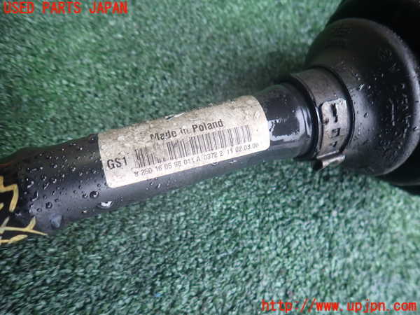2UPJ-9238234015]ポルシェ・カイエン ターボ(9PA50A)左フロントドライブシャフト 中古_2