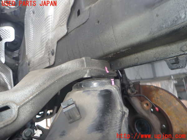 2UPJ-9238235285]ポルシェ・カイエン ターボ(9PA50A)フロントメンバー 中古_2