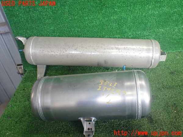 2UPJ-9238235530]ポルシェ・カイエン ターボ(9PA50A)エアサスタンク 中古_5