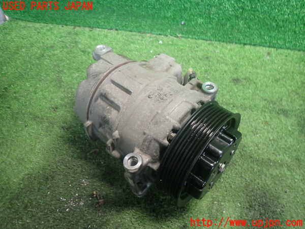 2UPJ-9238236025]ポルシェ・カイエン ターボ(9PA50A)エアコンコンプレッサー 中古_2