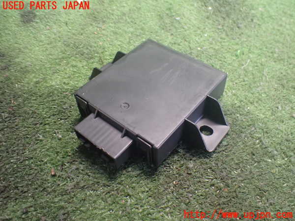 2UPJ-9238236152]ポルシェ・カイエン ターボ(9PA50A)コンピューター7 中古_2