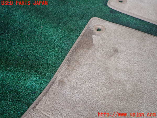 2UPJ-9238237800]ポルシェ・カイエン ターボ(9PA50A)フロアマット 中古_3