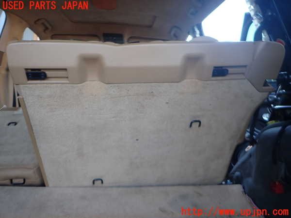 2UPJ-9238237145]ポルシェ・カイエン ターボ(9PA50A)右2列目シート 中古_5
