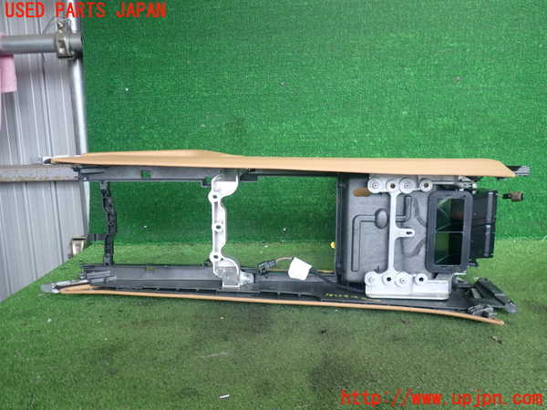 2UPJ-9238237540]ポルシェ・カイエン ターボ(9PA50A)センターコンソール 中古_5