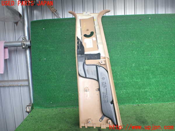 2UPJ-9238237665]ポルシェ・カイエン ターボ(9PA50A)右センターピラートリム 中古_2