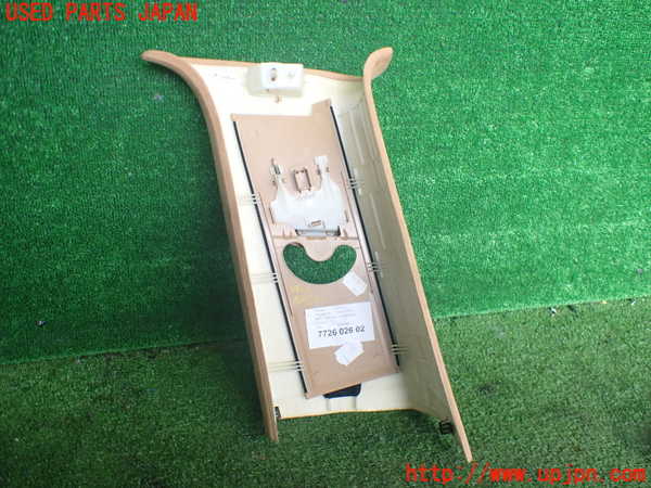 2UPJ-9238237680]ポルシェ・カイエン ターボ(9PA50A)左リアピラートリム 中古_2