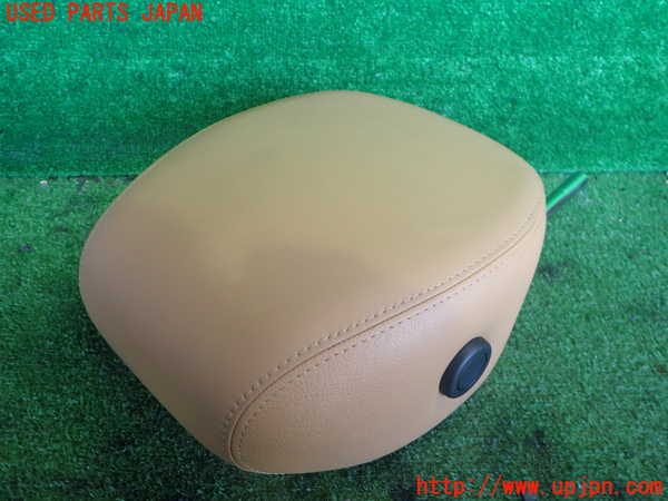 2UPJ-9238237040]ポルシェ・カイエン ターボ(9PA50A)運転席ヘッドレスト 中古_3