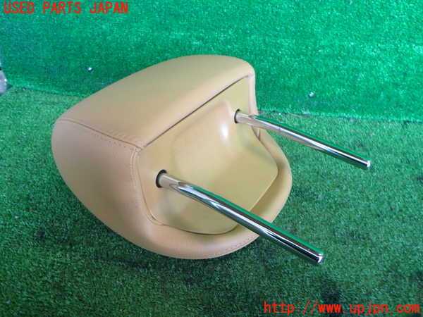 2UPJ-9238237180]ポルシェ・カイエン ターボ(9PA50A)左2列目ヘッドレスト 中古_4